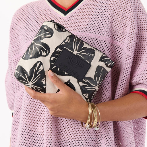 Aloha Collection Kalo Small, Black/Sandstone Aloha Collection