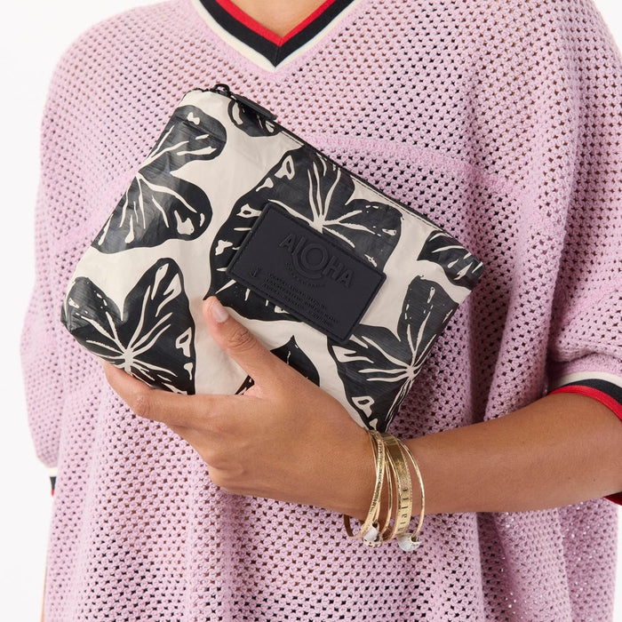 Aloha Collection Kalo Small, Black/Sandstone Aloha Collection