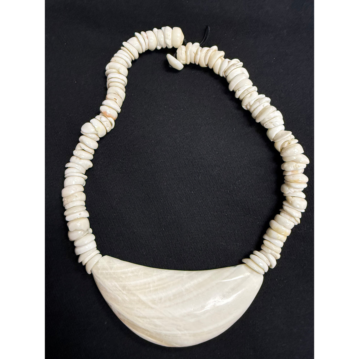 Giant Clam Shell Sinahi Neclace, 4