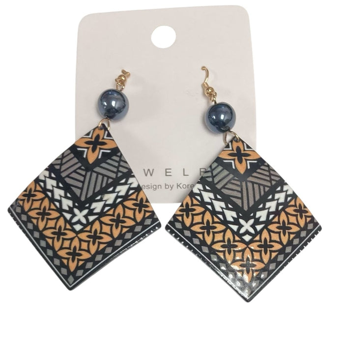 Polynesian Style Acrylic Dangle Earrings Brwn/Wht DK Hawaiian Collection