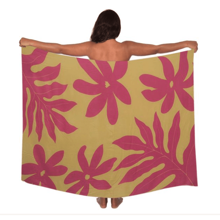 Tahitian Garden Pareo Casual Movements Inc.