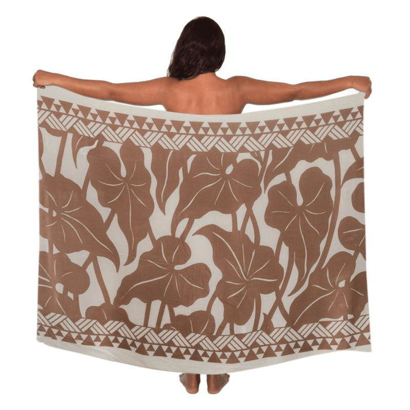 Pareos, Sarongs, Lava Lava