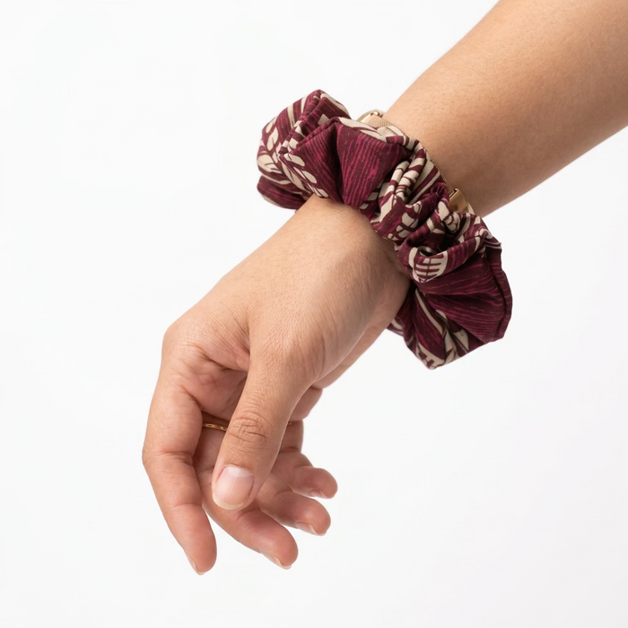 Tribal Scrunchie, Tan/Maroon Leilanis Attic